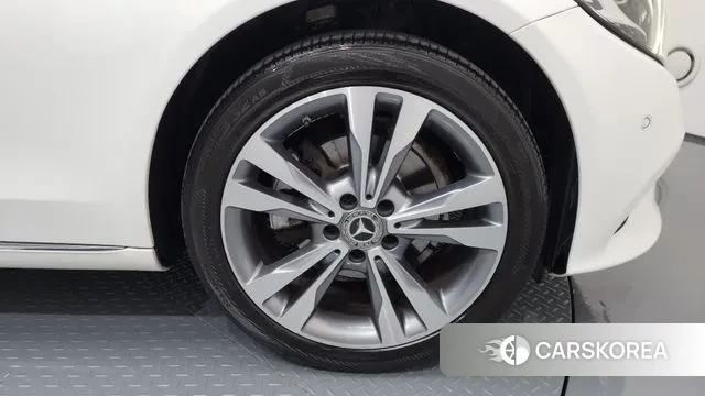 Mercedes-Benz C-Class W205 id 3302339 из Кореи 15