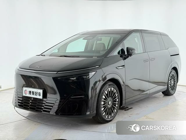 Xiaopeng Motors Xiaopeng X9 id 4235898 из Китая 9