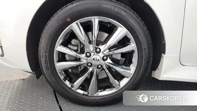 Kia The New Carnival id 3742779 из Кореи 15