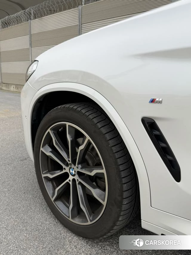 BMW X3 id 4235413 из Китая 16