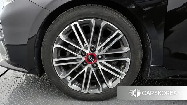 Kia Come New K3 id 3736912 из Кореи 15