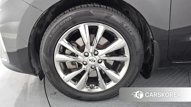 Kia The New Carnival id 3672529 из Кореи 15