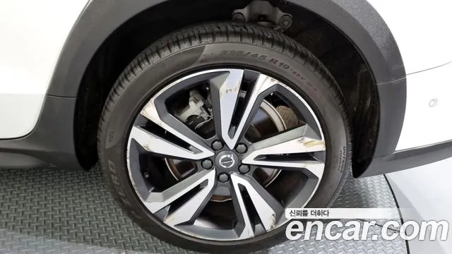 Volvo V60 Cross-Country 2nd Generation id 2881176 из Кореи 15