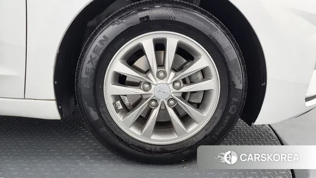 Hyundai The New Avante AD id 3391352 из Кореи 15