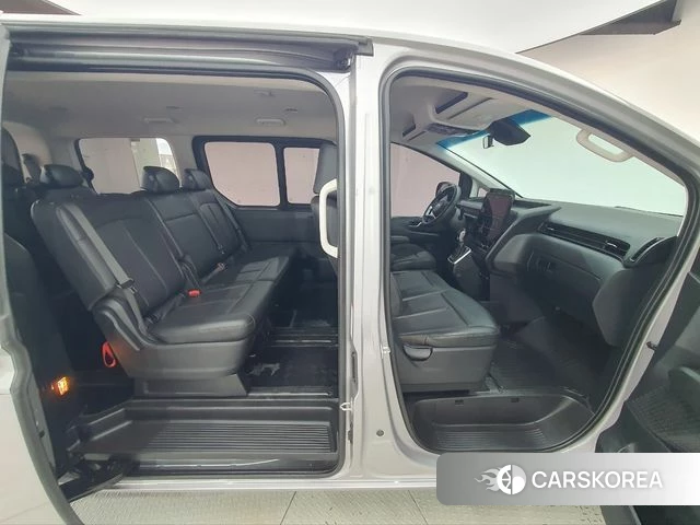 Hyundai Staria id 4871221 из Кореи 15
