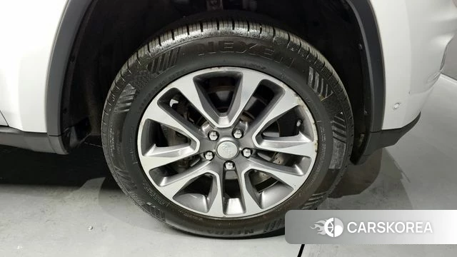 Jeep Grand Cherokee id 3873674 из Кореи 15