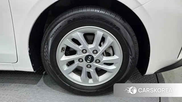 Kia Come New K3 id 3028961 из Кореи 15