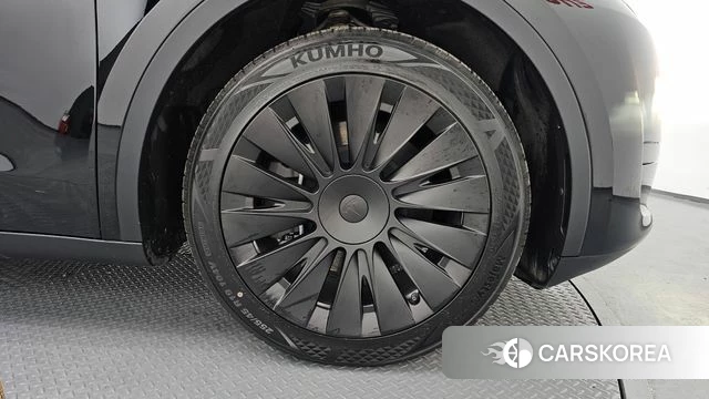 Tesla Model Y id 3940122 из Кореи 15