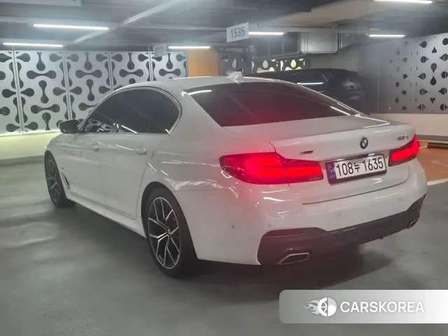 BMW 5 Series (G30) id 3036756 из Кореи 15