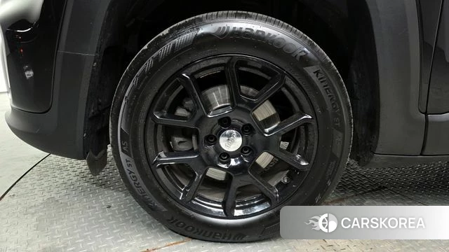 Jeep Renegade id 3834479 из Кореи 15