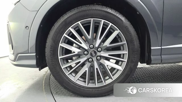 Audi Q3 (F3) id 4223393 из Кореи 15