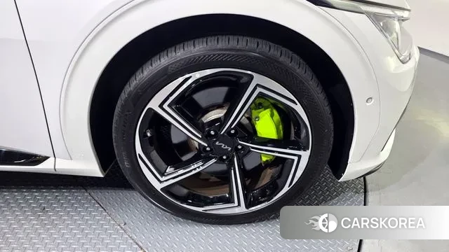 Kia EV6 id 3566082 из Кореи 15