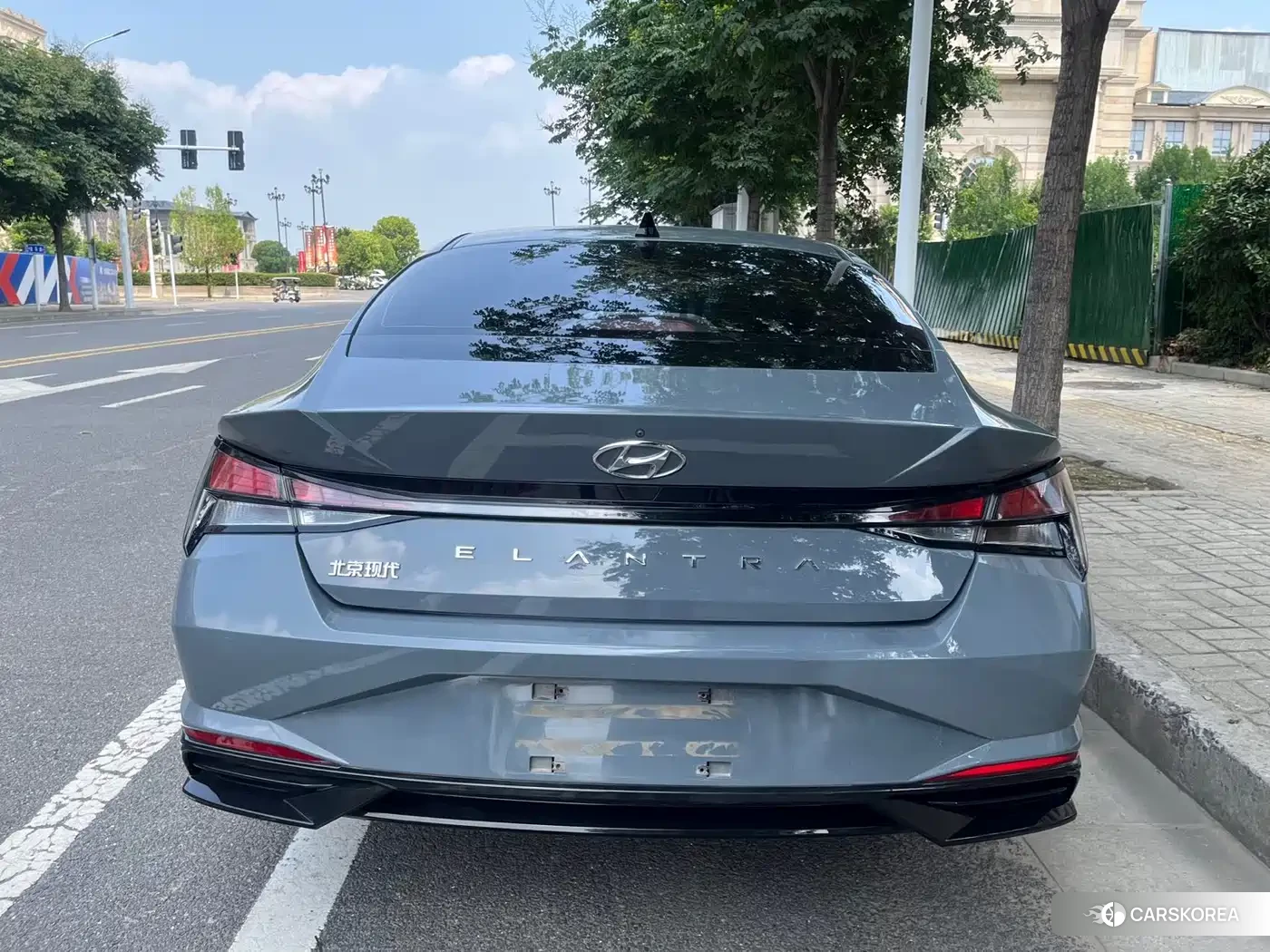 Hyundai Elantra 2022 Silver/gray из Китая, фото 5