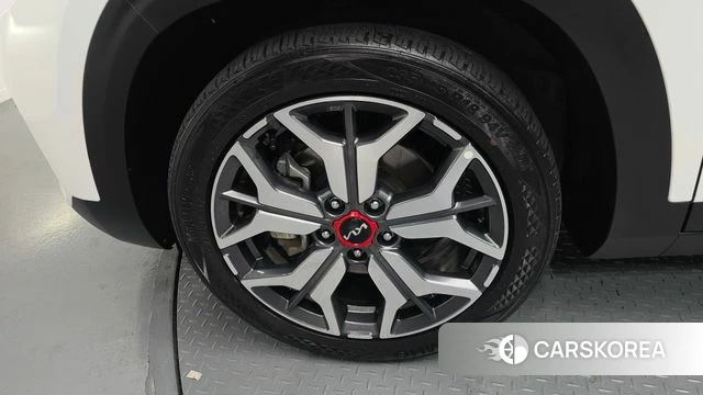 Kia Seltos id 4463856 из Кореи 15