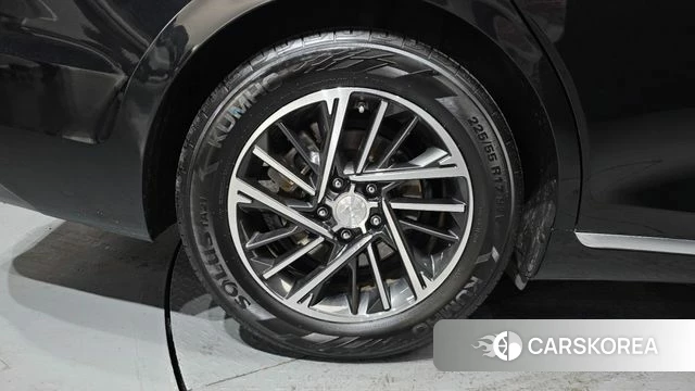 Hyundai The New Grandeur IG id 4573292 из Кореи 29