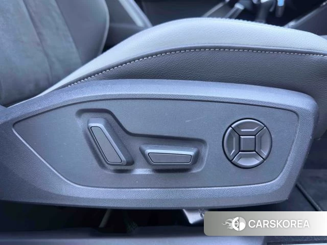 Audi Q3 id 4336102 из Китая 18