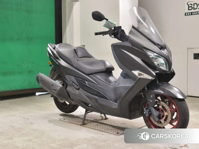 Проданный Suzuki BURGMAN 400 2019 из Японии, фото 2