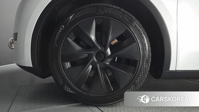 Tesla Model Y id 4421681 из Кореи 15