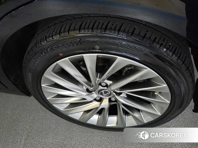 Lexus ES300h 7th generation id 4274842 из Кореи 15
