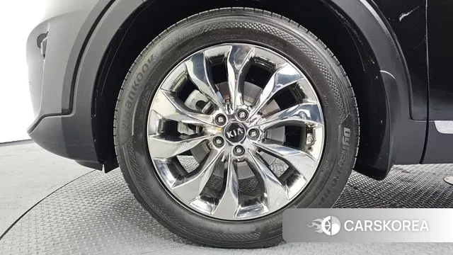 Kia The New Sorento id 3723854 из Кореи 15