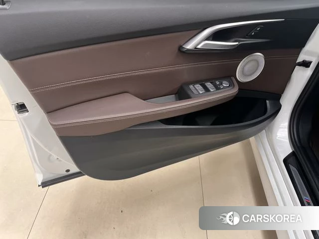 BMW 1 series id 4271687 из Китая 10