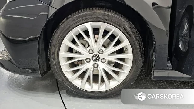 Toyota Camry (XV70) id 3709253 из Кореи 15