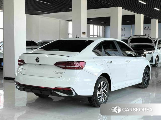 Volkswagen Lavida id 4264700 из Китая 13