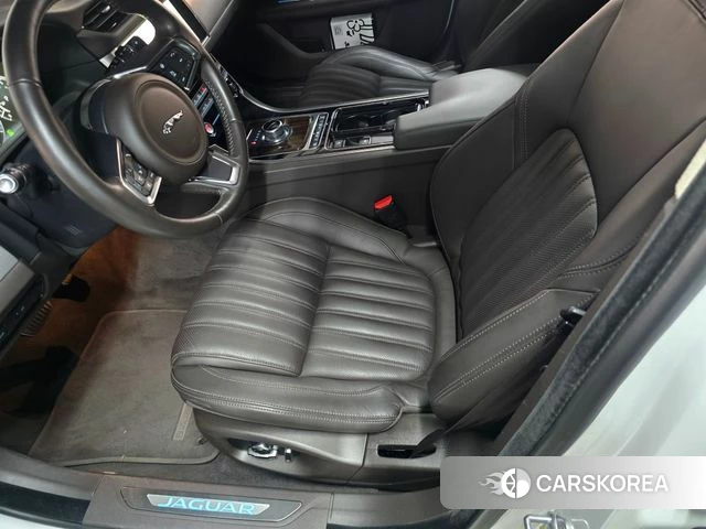 Jaguar XF (X260) id 4350977 из Кореи 15