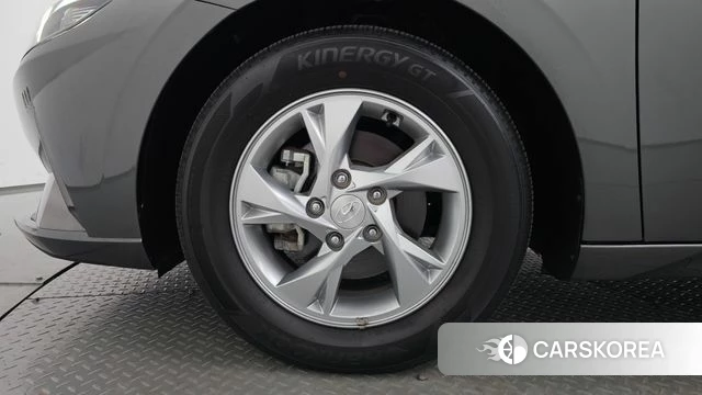 Hyundai Avante (CN7) id 4750103 из Кореи 32