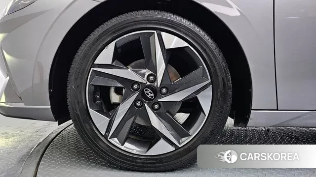 Hyundai Avante (CN7) id 3379296 из Кореи 15