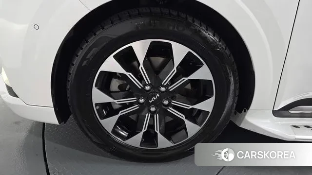 Kia The New Carnival 4th Generation id 3031529 из Кореи 15