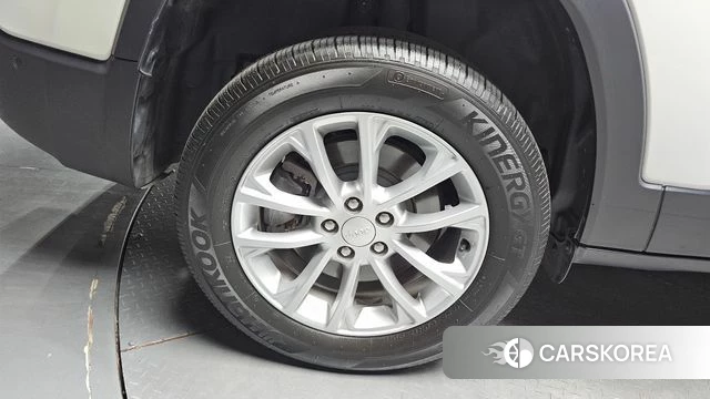 Jeep Cherokee (KL) id 4713255 из Кореи 25