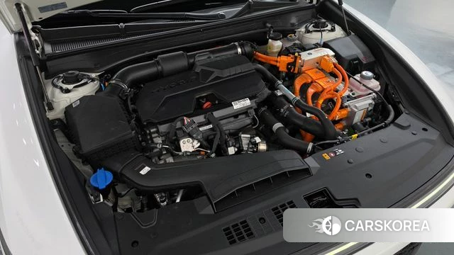 Hyundai Grandeur Hybrid (GN7) id 4904516 из Кореи 29