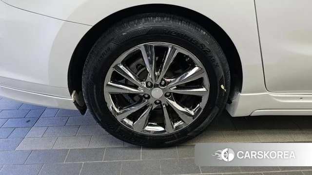 Kia The New Carnival id 4318107 из Кореи 29