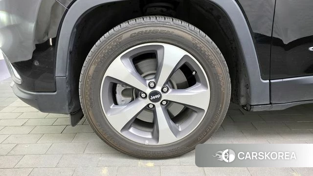 Jeep Cherokee (KL) id 3813565 из Кореи 15