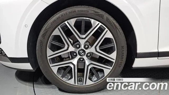 Hyundai Grandeur Hybrid (GN7) id 2867892 из Кореи 15