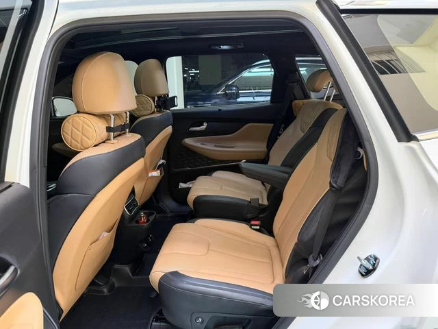 Hyundai The New Santa Fe 2023 Белый из Кореи, фото 6