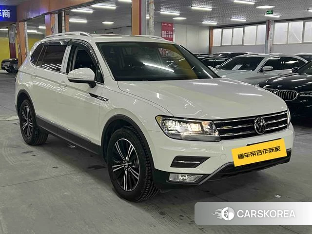 Volkswagen Tiguan L 2021 Белый из Китая, фото 5