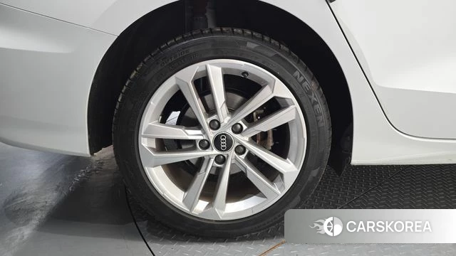 Audi A3 (8Y) id 4687376 из Кореи 25