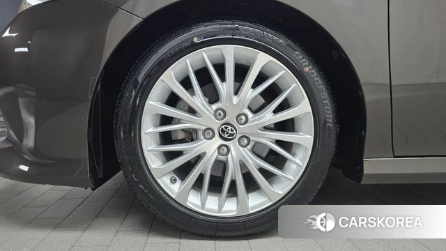 Toyota Camry (XV70) id 4403273 из Кореи 26