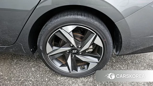 Hyundai Avante (CN7) id 3138669 из Кореи 15