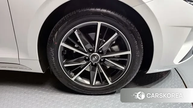 Hyundai The New Grandeur IG id 3349578 из Кореи 15