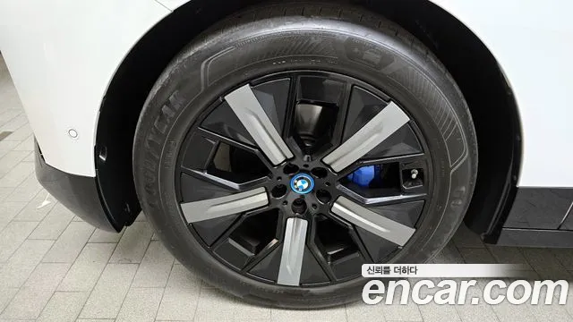 BMW iX id 2474139 из Кореи 15