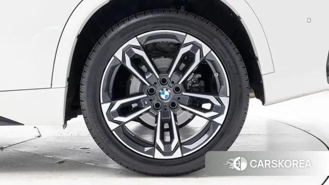 BMW X1 (U11) id 3751473 из Кореи 15