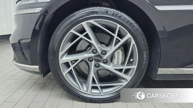 Genesis G90 (RS4) id 4316220 из Кореи 30