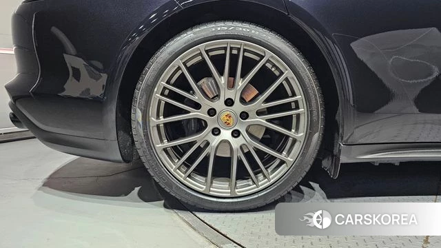 Porsche Panamera (971) id 4618456 из Кореи 28