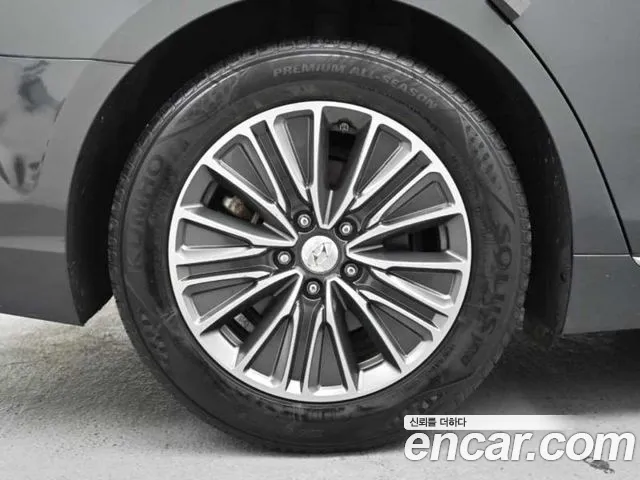 Hyundai Grandeur IG Hybrid id 2395727 из Кореи 15