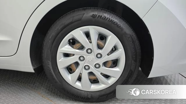 Hyundai Avante AD id 3905716 из Кореи 15