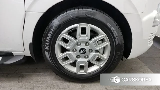 Hyundai Staria id 3610254 из Кореи 15