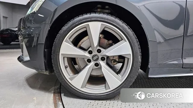 Audi A5 (F5) id 3752753 из Кореи 15